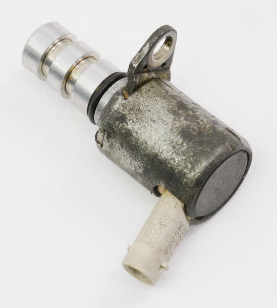 Oil Control Valve VW Jetta GTI MK6 MK7 Beetle Passat 2.0T 1.8T 06K 115 243 B