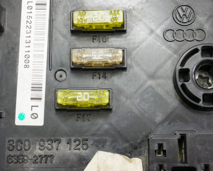 Engine Bay Fuse Relay Box 08-10 VW Passat B6 2.0T - Genuine - 3C0 937 125