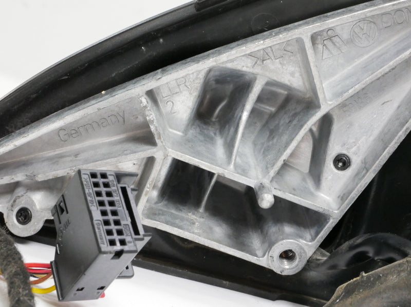 RH Side View Door Exterior Mirror 06-10 VW Passat B6 LC5E Cobalt Blue - Genuine