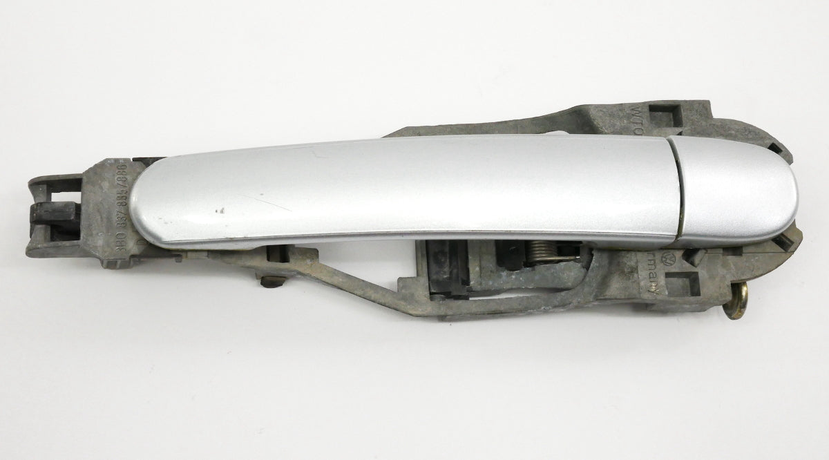LH Exterior Door Handle 99-05 VW Jetta Golf Mk4 Passat B5 - LA7W Reflex Silver