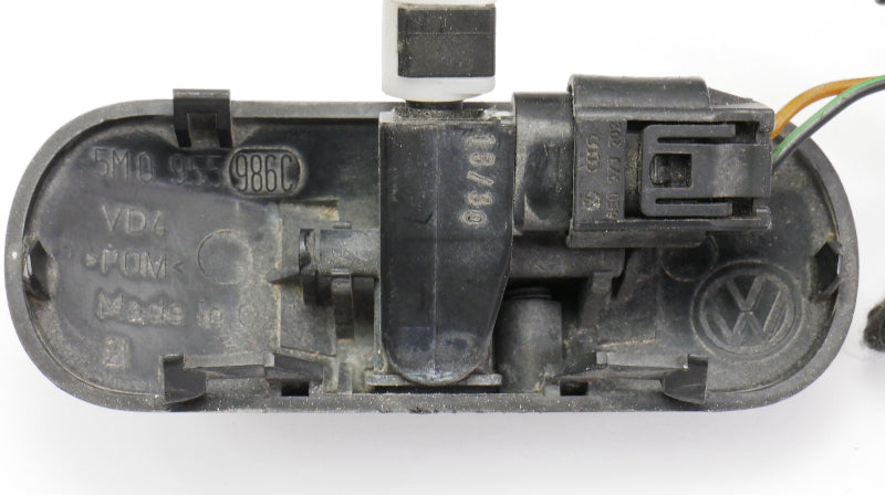 Heated Washer Nozzles & Pigtail Tubing Jetta GTI MK5 MK6 Passat B6 5M0 955 986 C