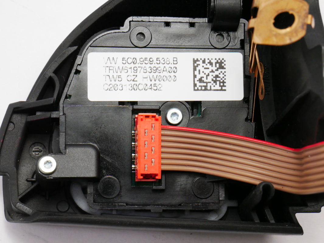 RH Steering Wheel Button 10-14 VW Golf Jetta Sportwagen MK6 Tiguan 5C0 959 538 B