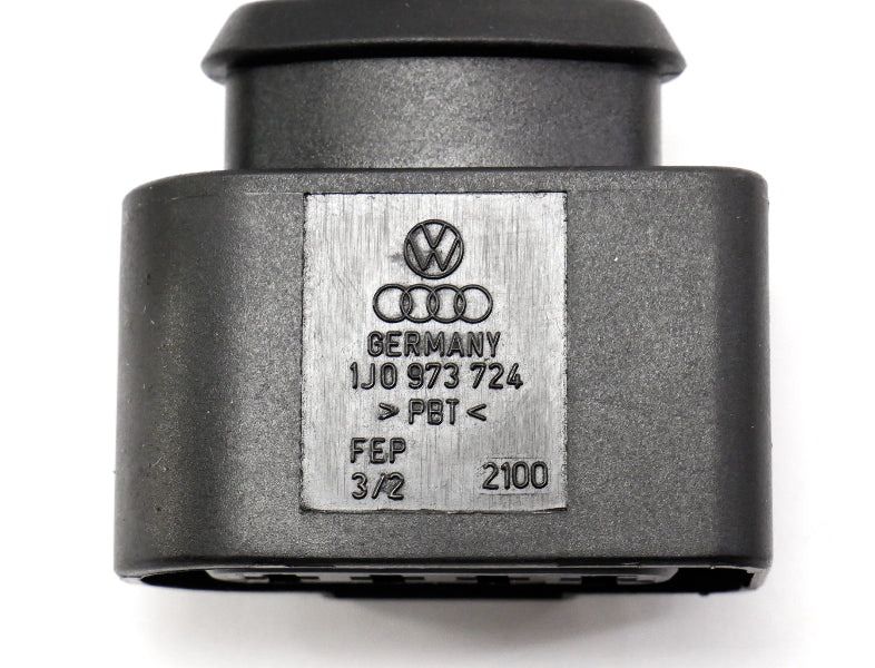 Wiper Motor Wiring Plug Connector Pigtail 02-09 Audi A4 S4 B6 B7 A6 1J0 973 724