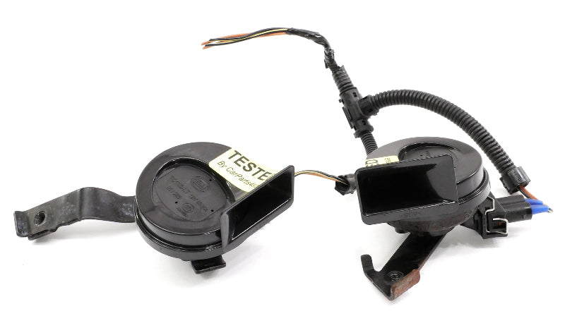Hella High & Low Tone Horn Set 99-05 VW Jetta Golf GTI MK4 W/ Brackets & Wiring