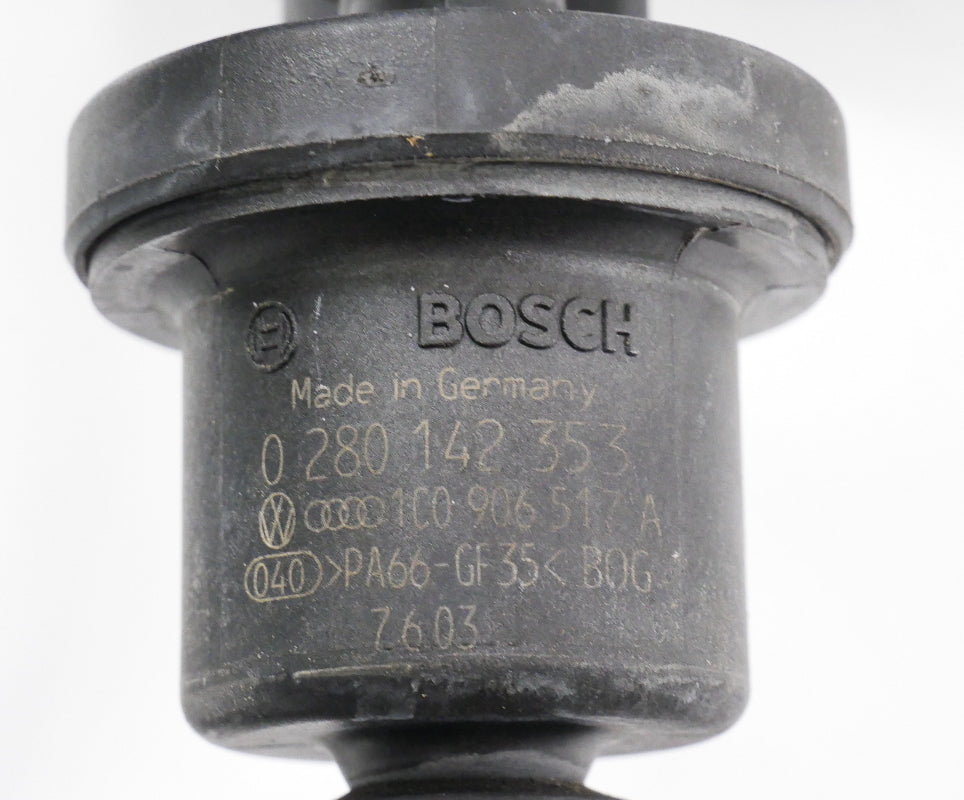 Engine Evap Purge Valve Vacuum Lines 00-05 VW Jetta GTI MK4 1.8T - 1J0 133 773 A