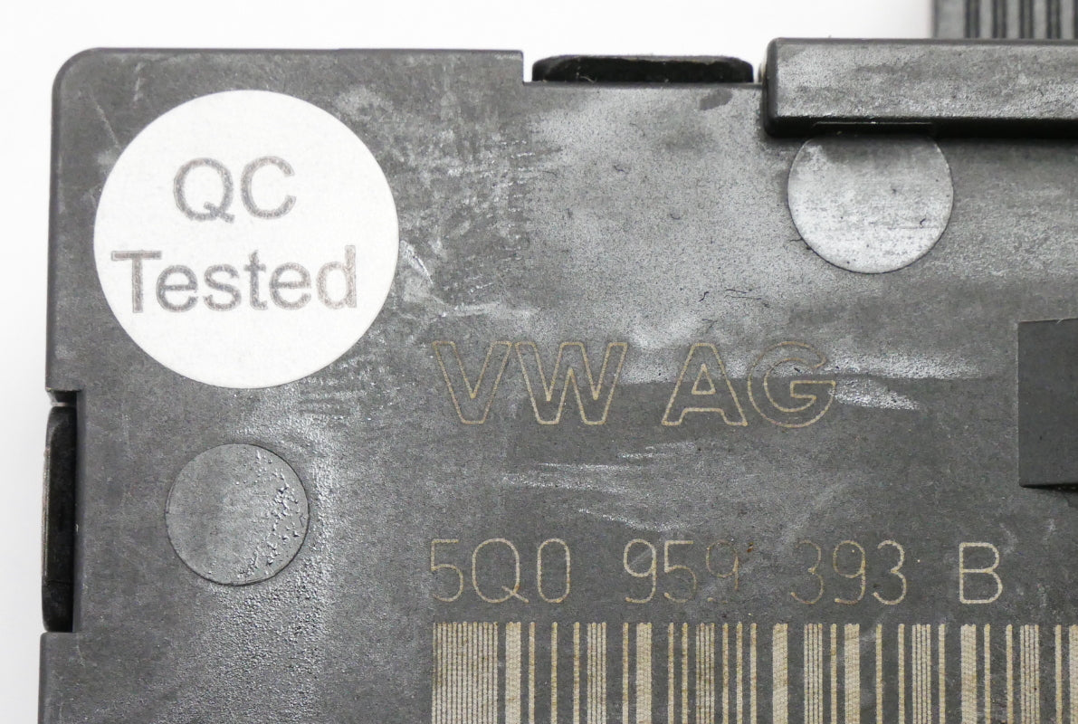 LH Door Control Module 15-16 VW Golf MK7 - Genuine - 5Q0 959 393 B