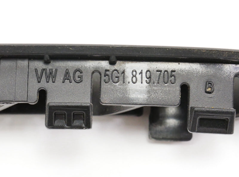 LH Dash Defog Vent 15-21 VW Golf GTI Sportwagen Alltrack MK7 - 5G1 819 705 B