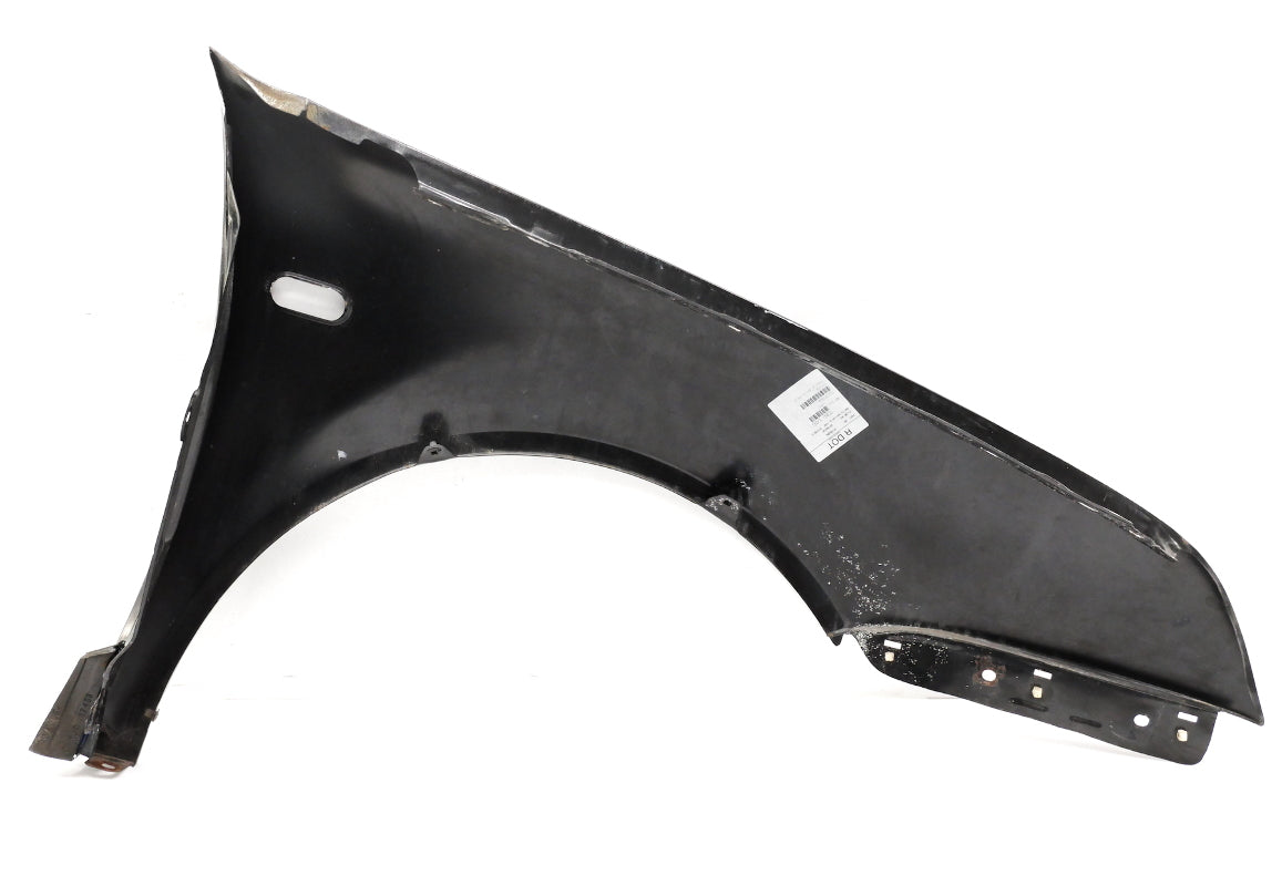 LH Fender 99-05 VW Jetta MK4 - L041 Black - 1J0 821 155
