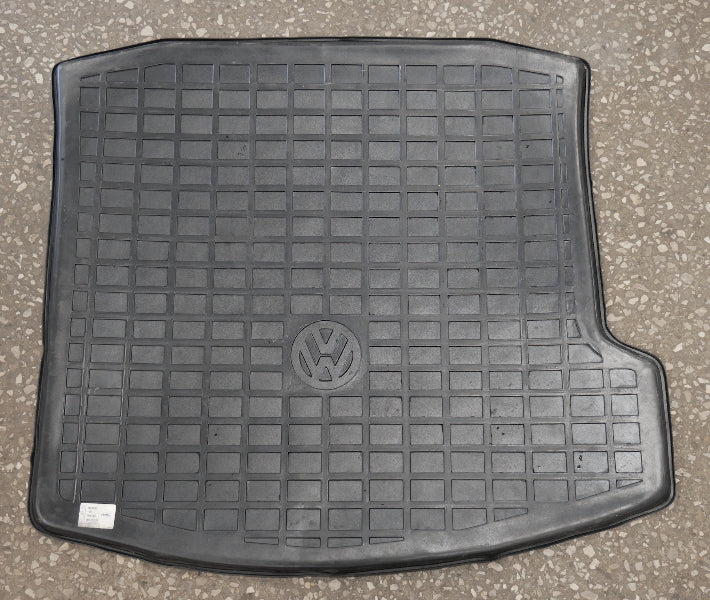 Rubber Trunk Floor Cargo Mat 99-05 VW Jetta MK4 Sedan - Genuine - ZVW 804 001