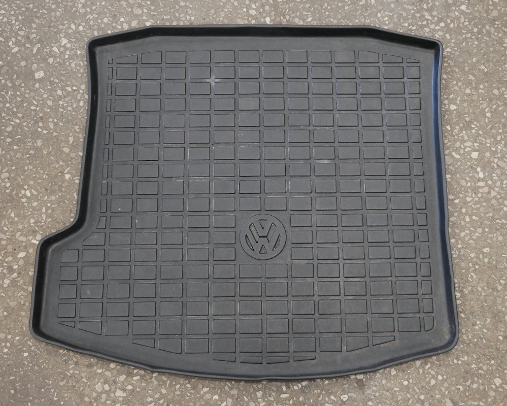 Rubber Trunk Floor Cargo Mat 99-05 VW Jetta MK4 Sedan - Genuine - ZVW 804 001