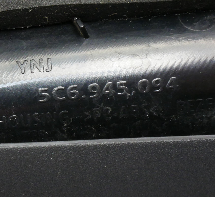 RH Inner Trunk Tail Light Lamp 15-18 VW Jetta Mk6 Sedan - Genuine - 5C6 945 094