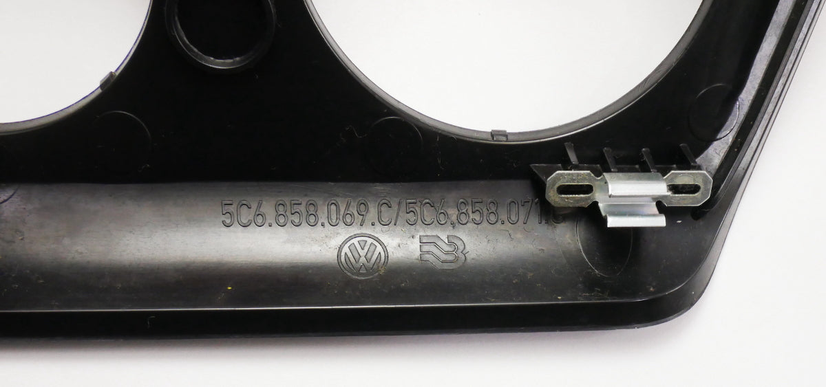 Gloss Center Dash Climate Radio Trim 15-18 VW Jetta MK6 - Genuine 5C6 858 071 C