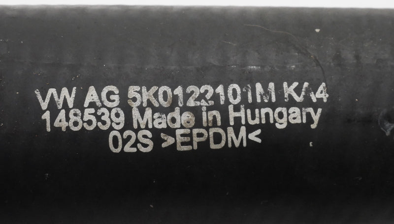 Upper Radiator Coolant Hose 2015 15 VW Jetta MK6 Beetle Passat TDI 5K0 122 101 M