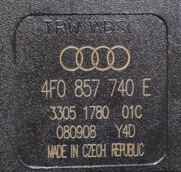 Rear Seat Belt Receiver Buckles 05-11 Audi A6 S6 C6 Genuine 4F0 857 739 / 740 E