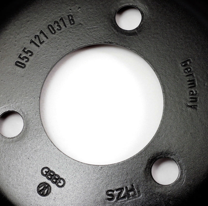 Water Pump Pulley VW Cabriolet Rabbit GTI Jetta Scirocco Mk1 - 055 121 031 B