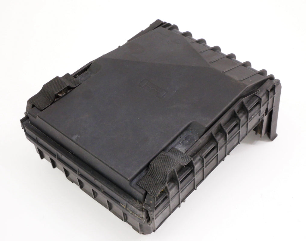 Fuse Relay Block 2006 VW Jetta MK5 2.5 Under Hood Engine Bay Box - 1K0 937 125