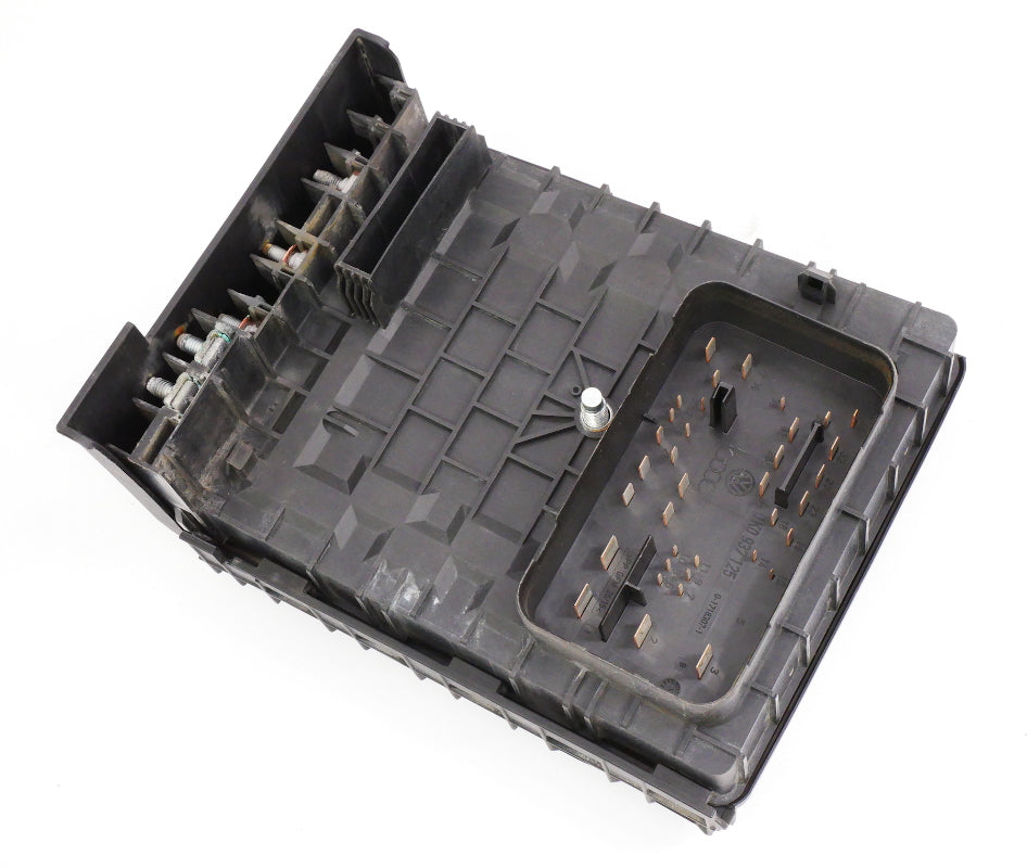 Fuse Relay Block 2006 VW Jetta MK5 2.5 Under Hood Engine Bay Box - 1K0 937 125