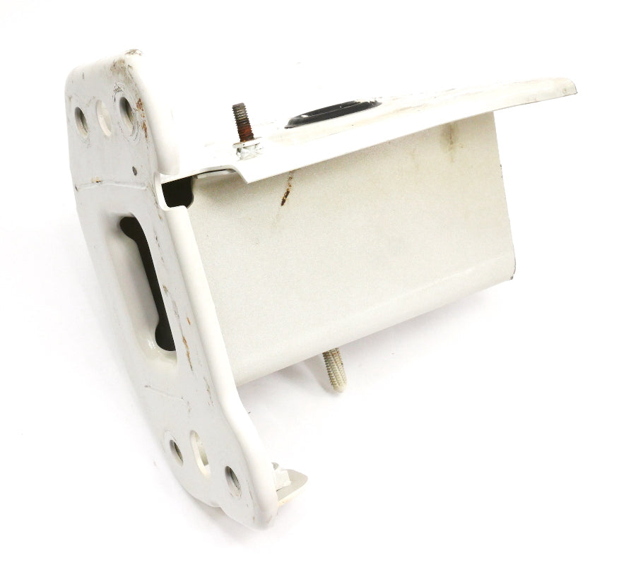 LH Frame Rail End Mount Bracket 05-14 VW Jetta Sportwagen Rabbit GTI MK5 White