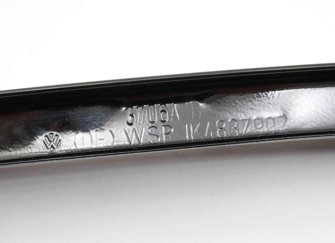 RH Front Exterior Door Window Pillar Trim 06-09 VW GTI MK5 4DR - 1K4 837 902