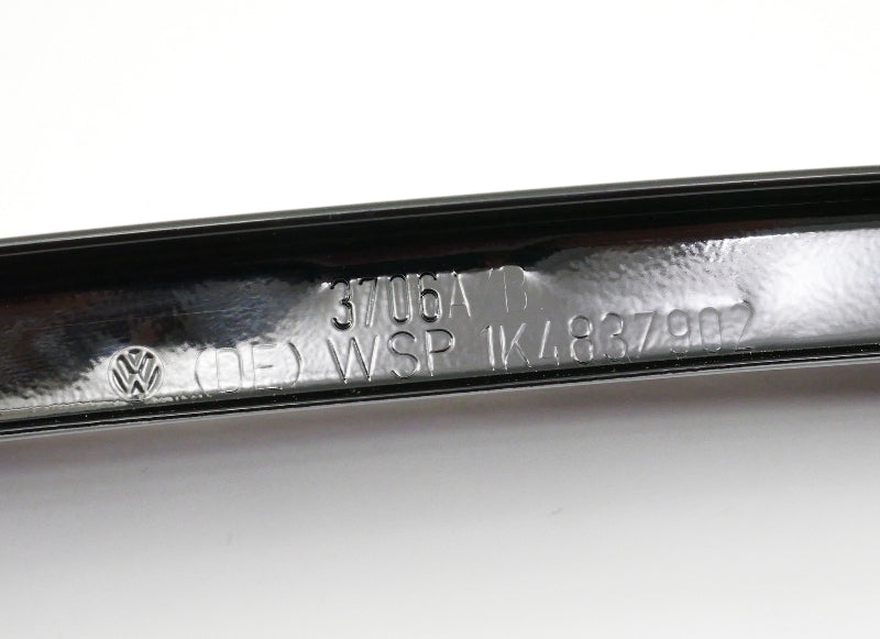 RH Front Exterior Door Window Pillar Trim 06-09 VW GTI MK5 4DR - 1K4 837 902