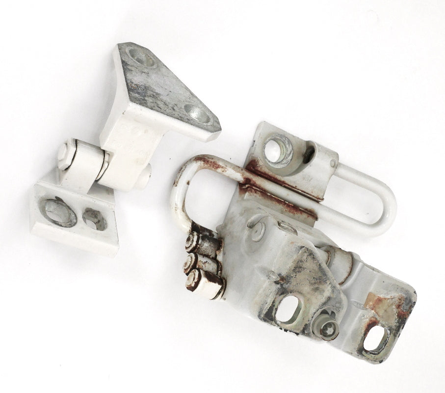 LH Front Door Hinges 05-10 VW Jetta Rabbit GTI MK5 Sportwagen LY3D 1K0 831 411 M