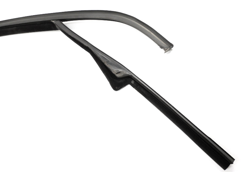 RH Front Window Door Seal Molding Trim 06-09 VW Rabbit GTI MK5 4 Door - Genuine