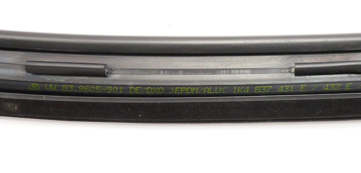 RH Front Window Door Seal Molding Trim 06-09 VW Rabbit GTI MK5 4 Door - Genuine