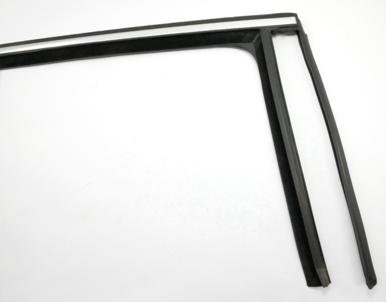 RH Rear Door Window Chrome Trim Seal 09-14 VW Jetta  Sportwagen MK5 MK6 Wagon