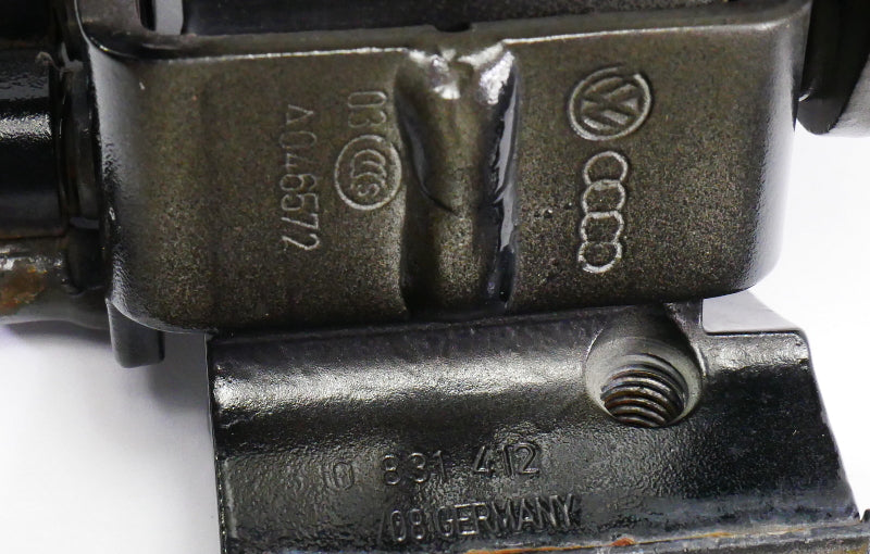 RH Front Door Hinges 08-15 Audi TT Coupe Convertible - Genuine - 8J0 831 412