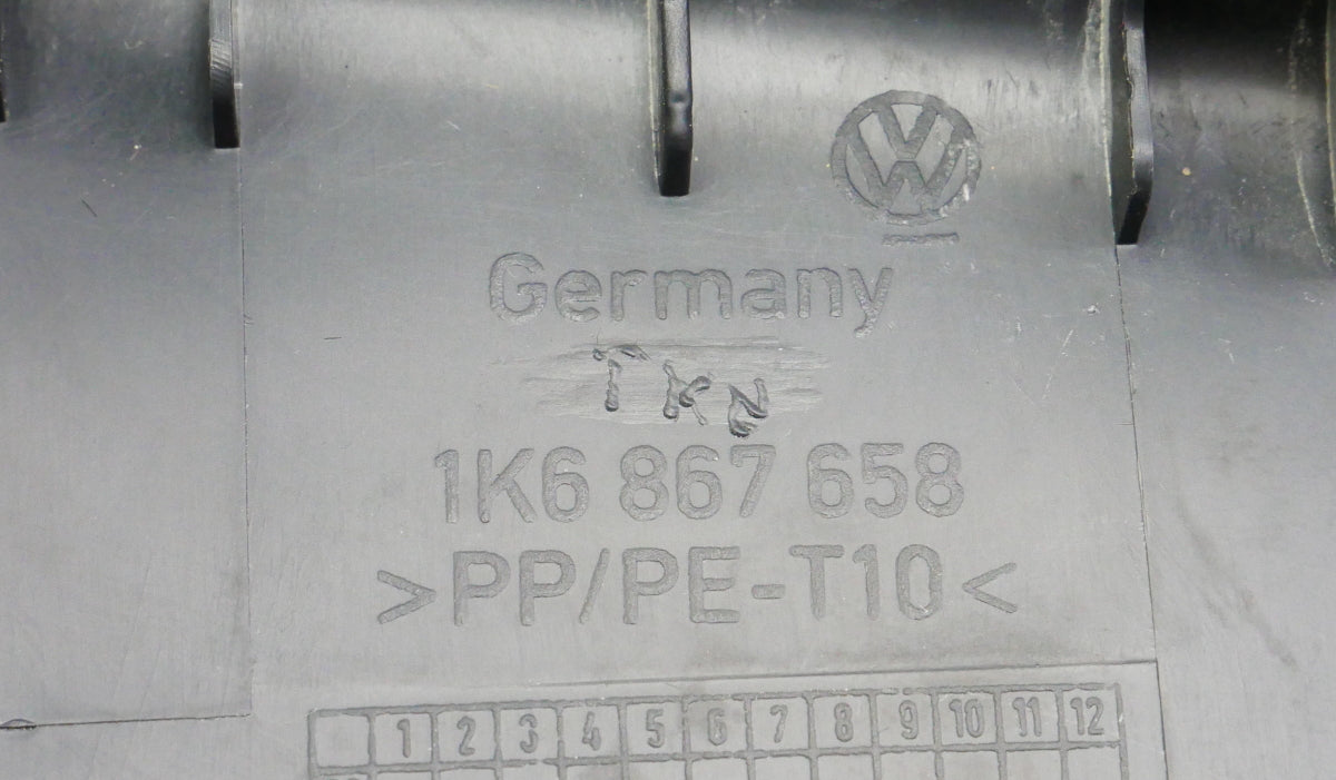 RH Hatch Panel Trim Access Cap Cover 05-09 VW GTI Rabbit MK5 - 1K6 867 658