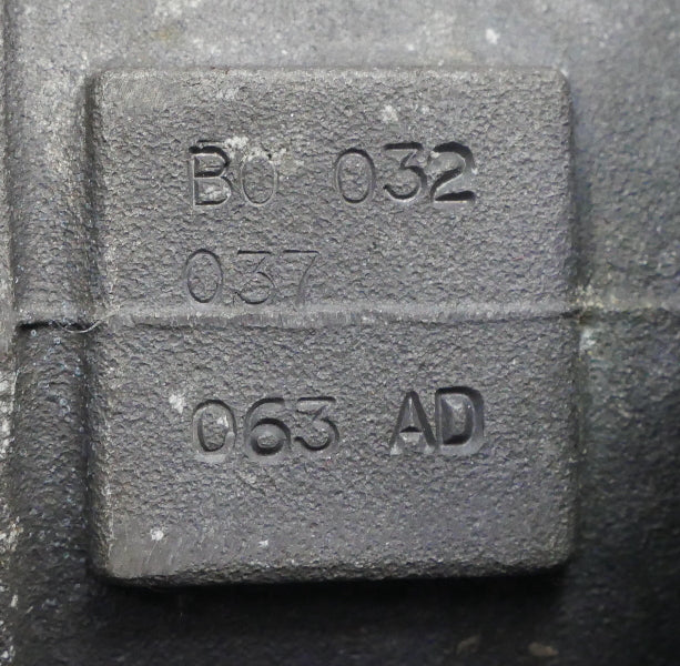 Throttle Body 90-93 VW Cabriolet 1.8 8v Digifant II - Genuine - 037 063 AD