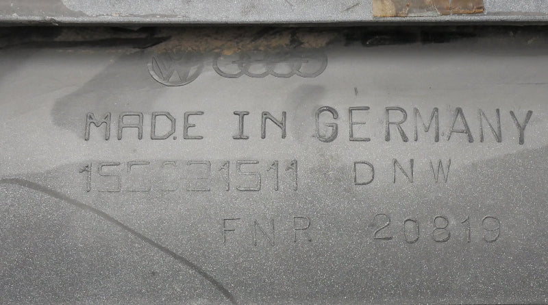 LH Clipper Body Kit Side Skirt 88-93 VW Cabriolet MK1 - L90E White - 155 821 511