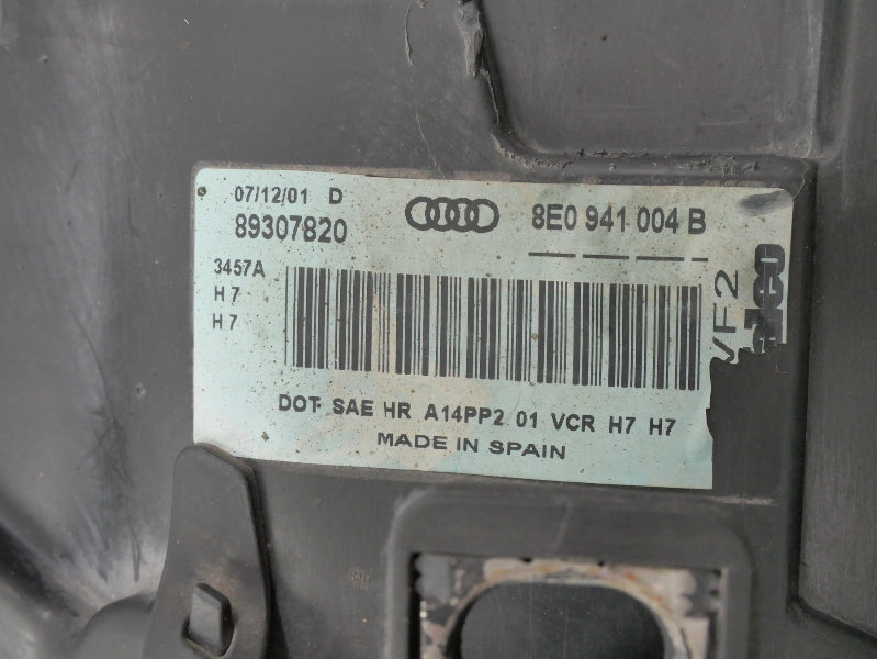 Xenon Headlight Head Light Lamp Set 02-05 Audi A4 B6 - Genuine - 8E0 941 003 B