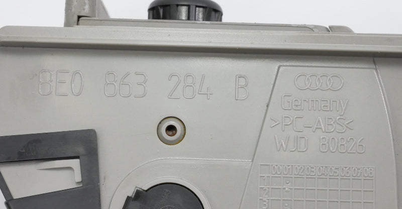 Center Console Power Outlet Lighter Cubby 02-05 Audi A4 S4 B6 ~ 8E0 863 284 B