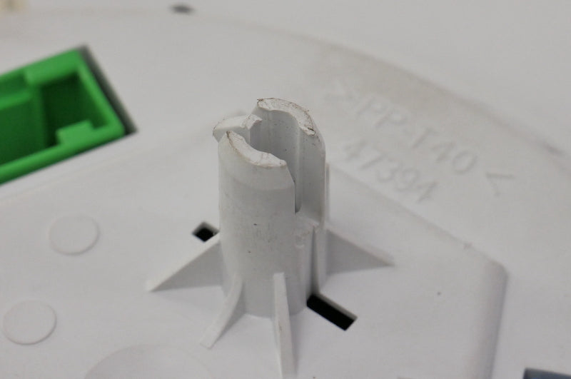 Gauge Instrument Cluster 08-10 VW Beetle 2.5 Gas AT Speedometer - 1C0 920 801 L