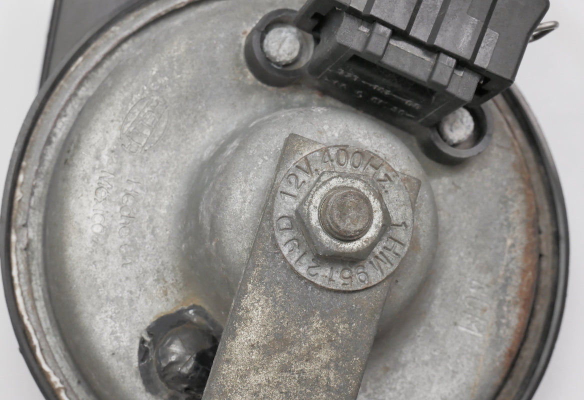 Hella Low & High Tone Horn Set 93-99 VW Jetta Golf GTI MK3 Cabrio MK3.5 OEM