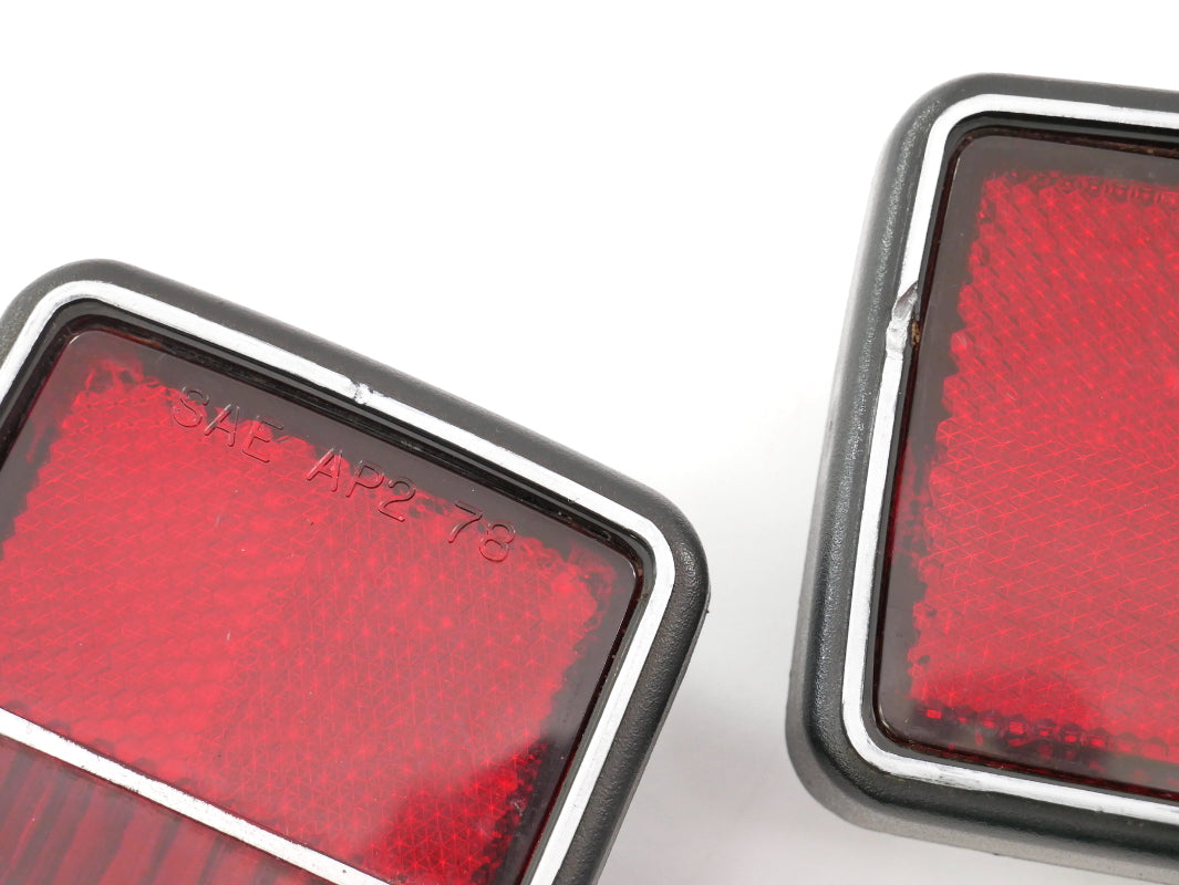 2x Rear Side Marker Light Quarter Panel Lamp 79-84 VW Rabbit MK1 OEM 175 945 361