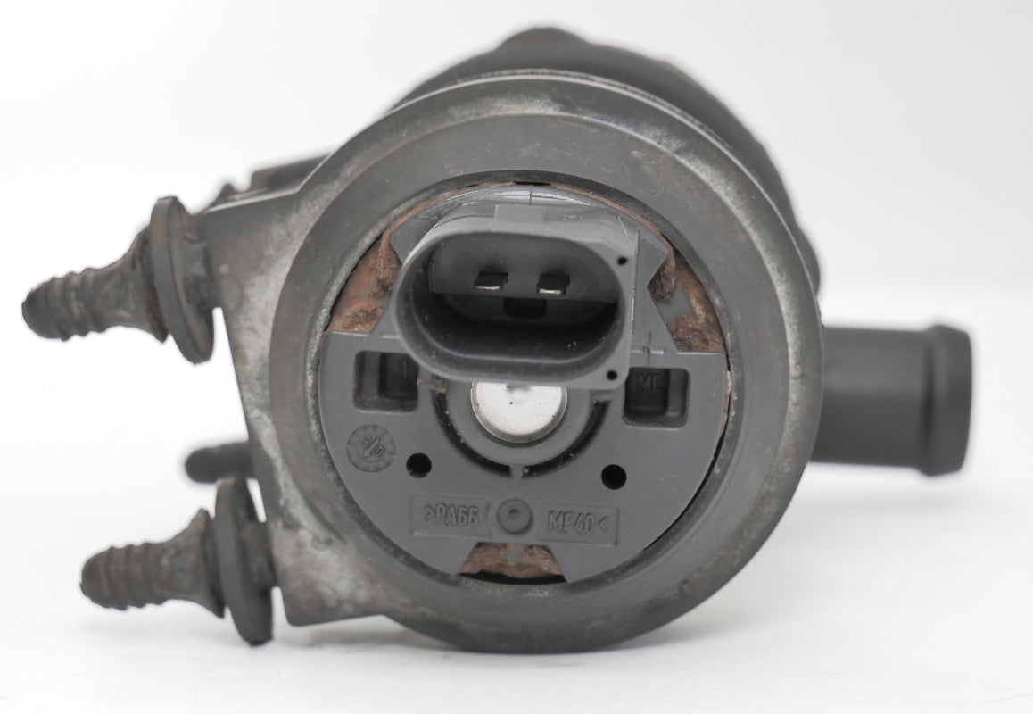 Auxiliary Coolant Pump Audi TT A3 Eos 2008 VW R32 MK5 3.2 VR6 OEM 3D0 965 561 D