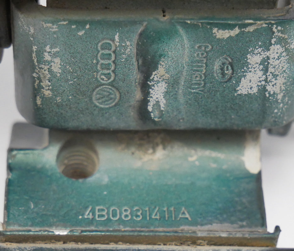 LH Front Door Hinges VW Jetta Golf MK4 Passat B5 A6 Green - OEM - 4B0 831 411 A