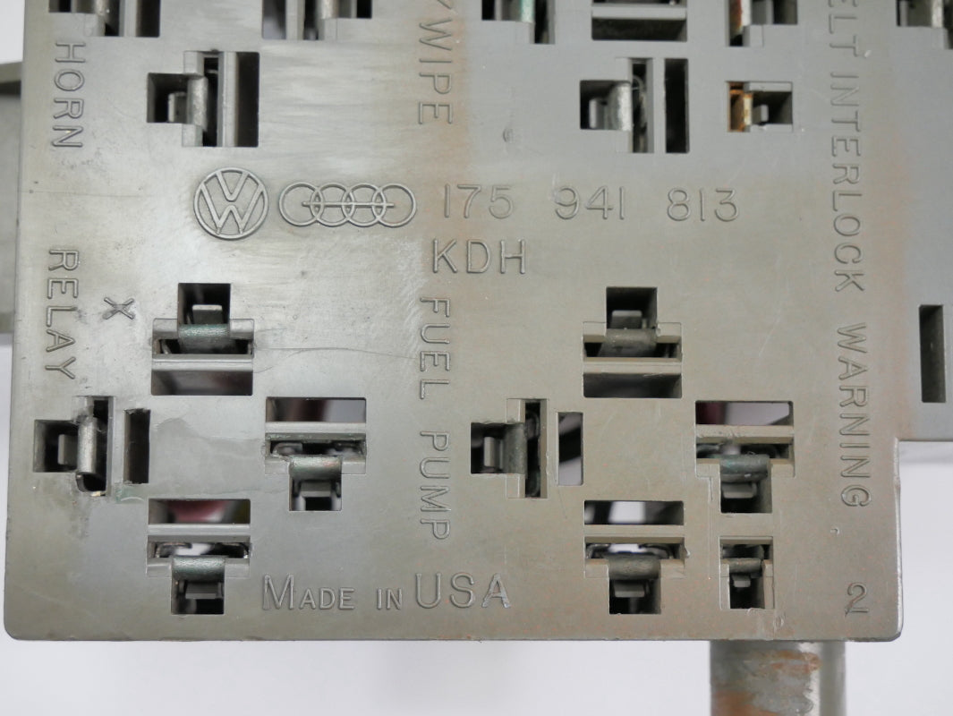 Dash Interior Fuse Box Relay Panel 81-84 VW Rabbit Pickup MK1 OEM ~ 175 941 813