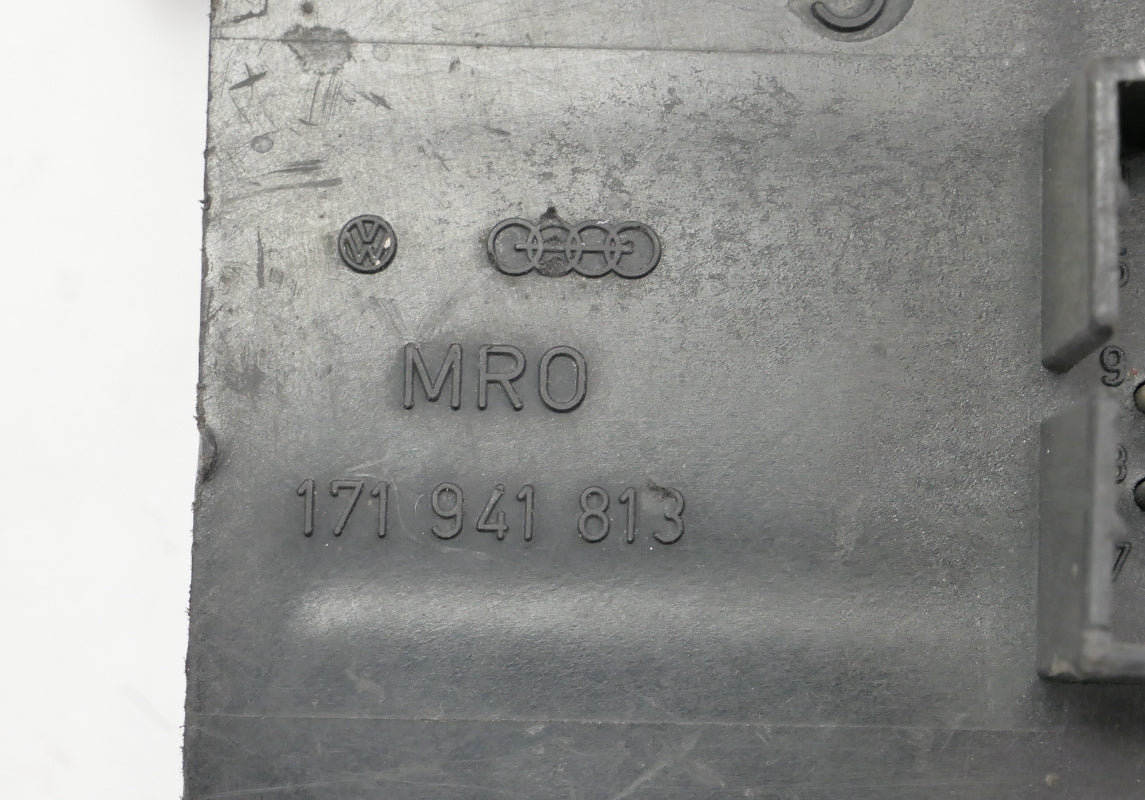 Fuse Box Relay Panel 75-80 VW Rabbit Scirocco Mk1 Dasher - Genuine - 171 941 813