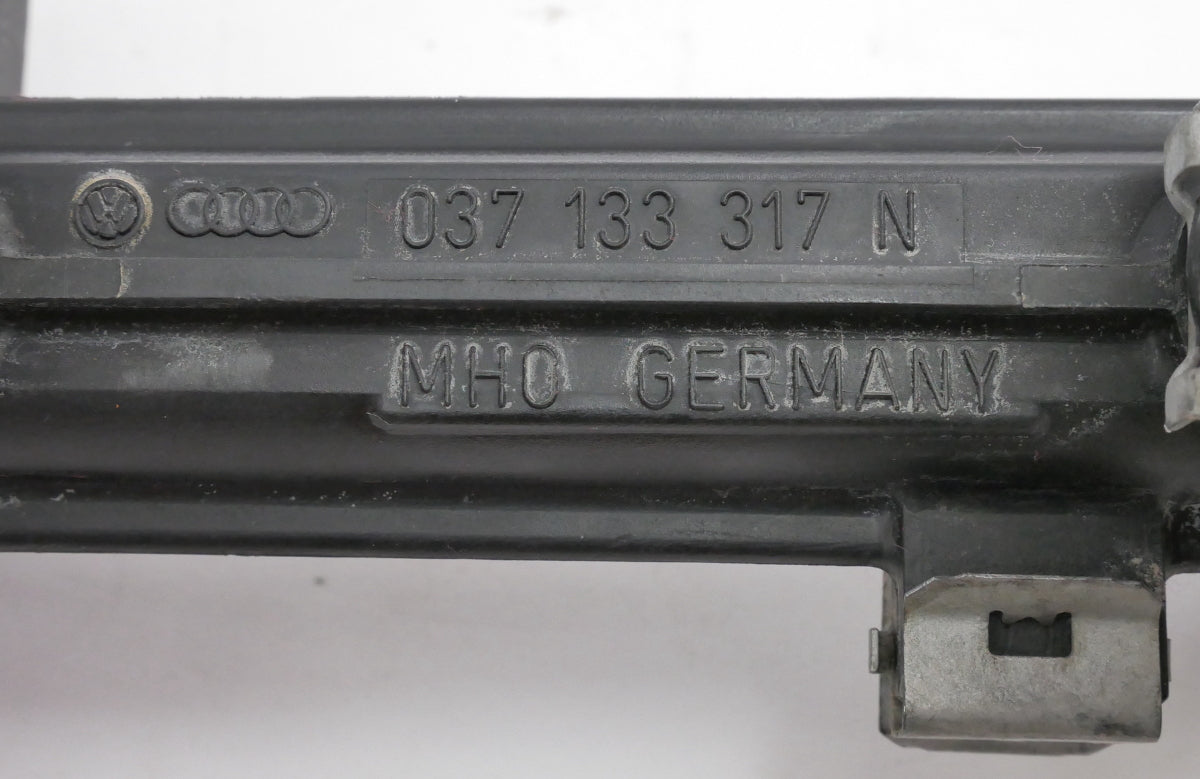 Fuel Rail & Injectors 93-99 VW Jetta Golf GTI Cabrio MK3 2.0 ABA - 037 133 317 N