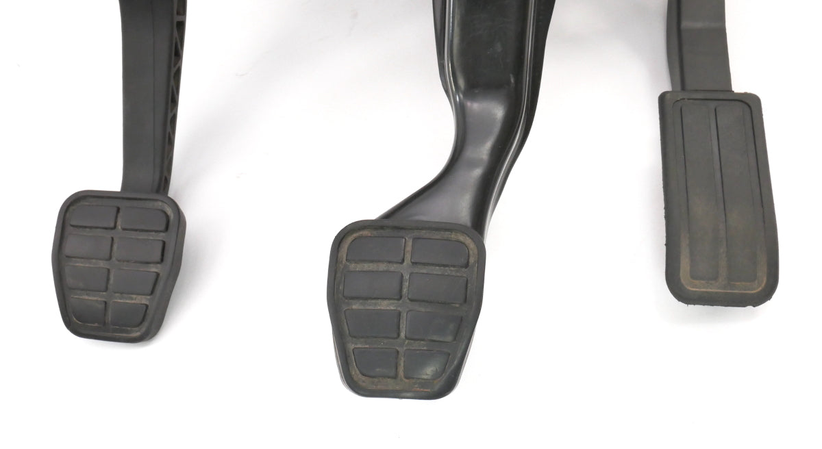 Manual Transmission Pedal Cluster Clutch Assembly 93-99 VW Jetta Golf GTI MK3 ~