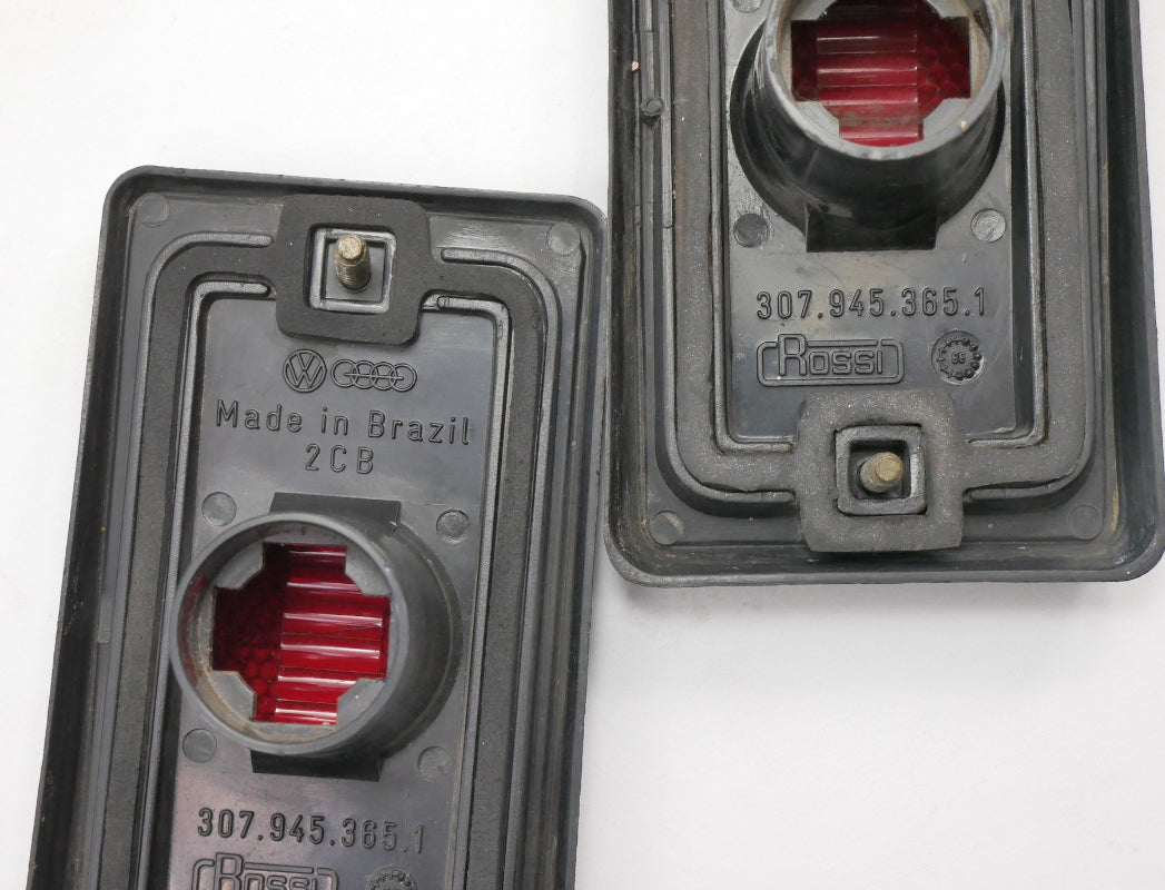 2x Rear Side Marker Light Lamp Lens & Harness 87-93 VW Fox Genuine 307 945 365 1