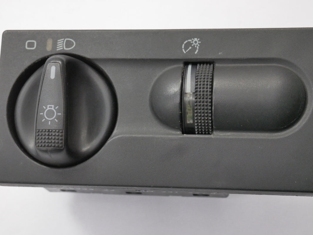Headlight Head Light Lamp Switch 93-99 VW Jetta Golf Cabrio MK3 - 1HM 941 531 H