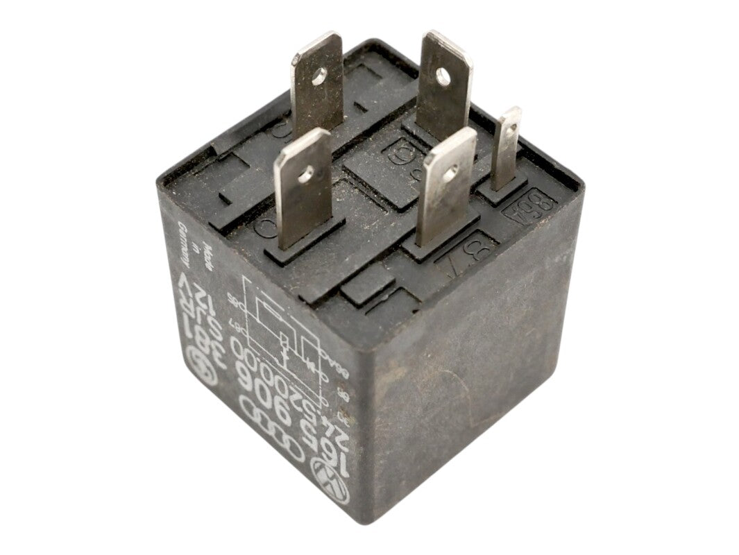 ECU Engine Computer Relay # 30 98-01 VW Passat Audi A4 B5 B5.5 OEM - 165 906 381