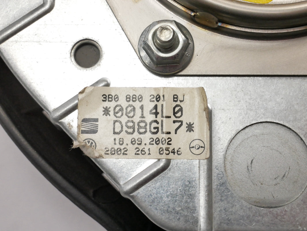 3 Spoke Sport Steering Wheel Airbag VW Jetta GTI MK4 - OEM - 3B0 880 201 BJ