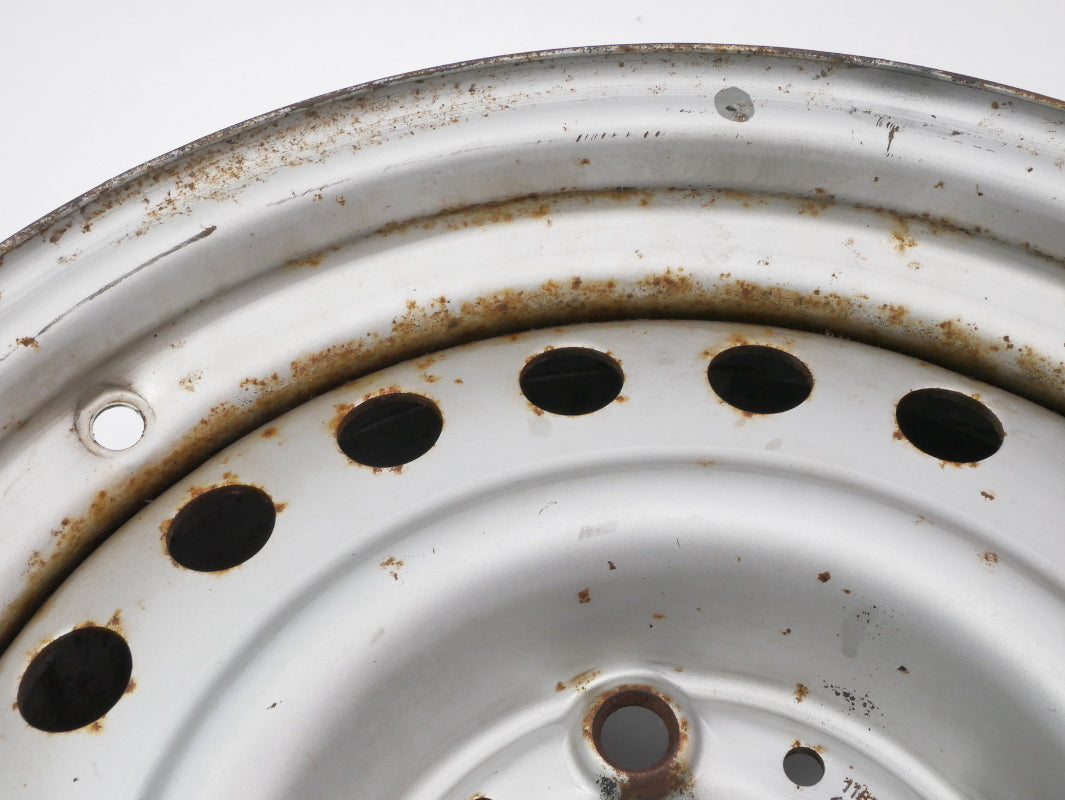 15" x 6.5" 20 Hole Steel Wheel BMW 525i E34 5x120 - Genuine - 1181843