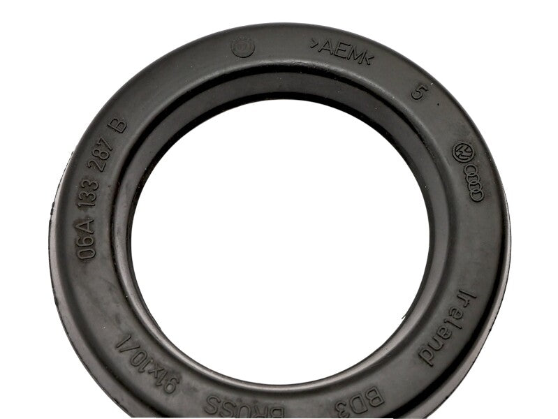 Oil Filler Cap Seal Grommet 99-04 VW Beetle 2.0 AZG - Genuine - 06A 133 287 B