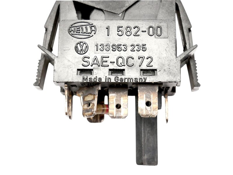 1985 Porsche 944 - Hazard Flasher Switch Button VW89 - Genuine - 133 953 235